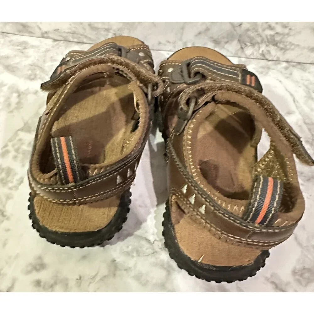 Champion boys brown